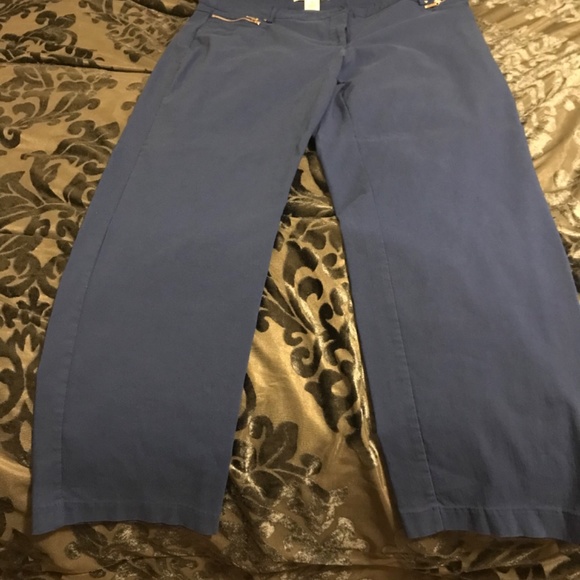 Pants - Picture 2 of 3